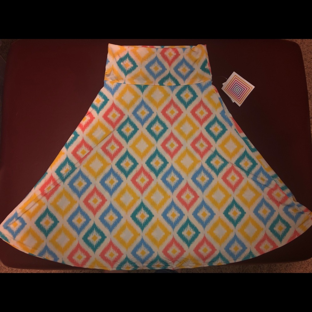 Lularoe - Azure skirt size XS